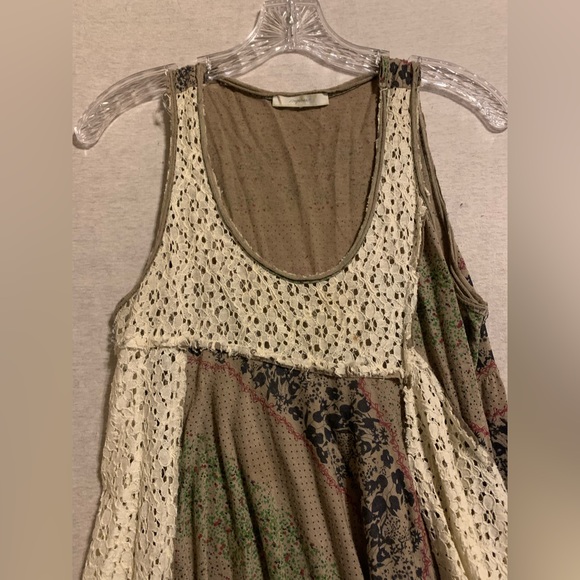 Mystree flowy dress; small - Picture 4 of 7